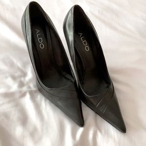 Aldo Brown leather heels